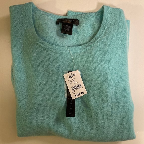NWT Long Sleeve Cashmere Sweater - Picture 1 of 6